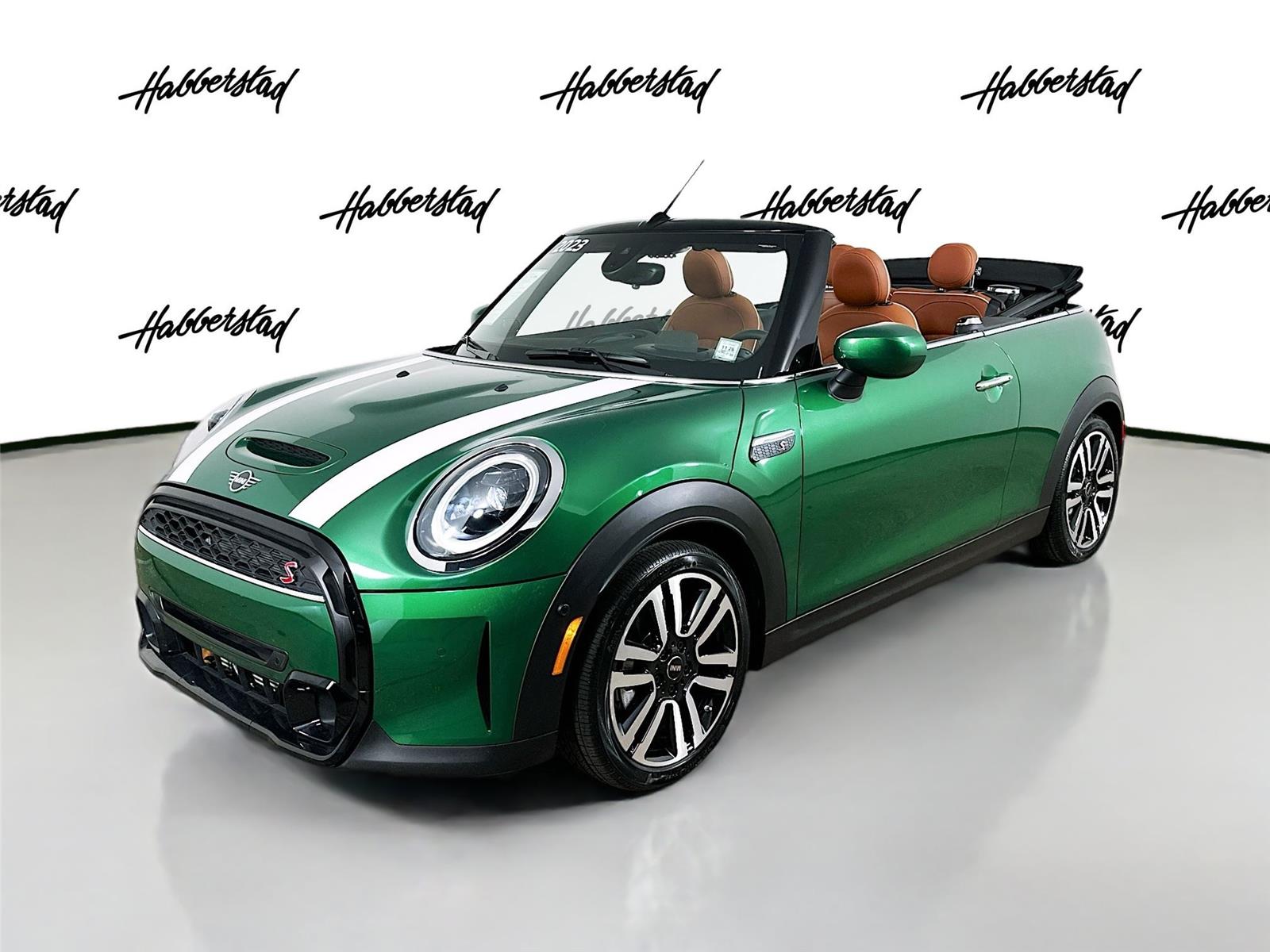 2023 MINI Convertible S's photo