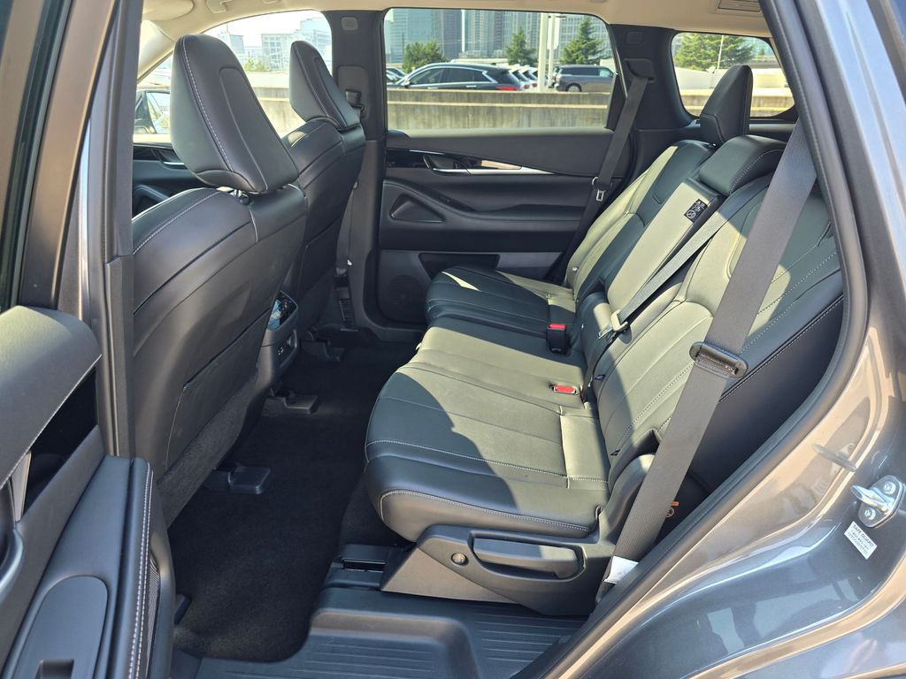 2024 Infiniti QX60 Pure photo 16