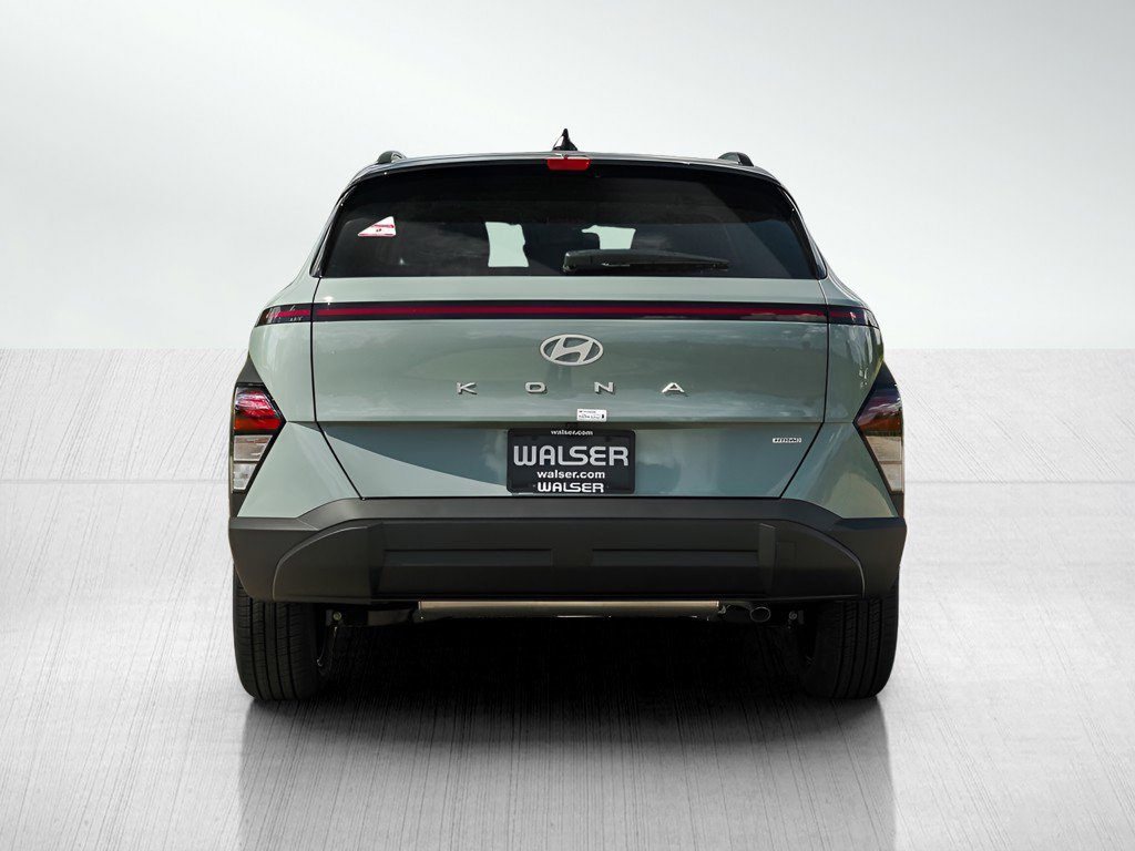 2026 Hyundai Kona SEL photo 2