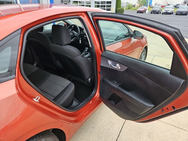 2022 Kia Forte LXS photo 12