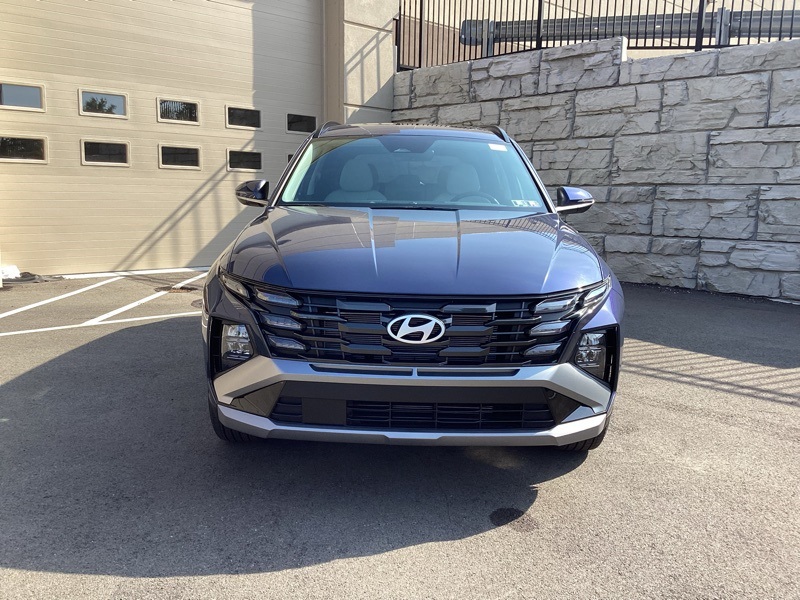 2025 Hyundai Tucson SEL Convenience photo 2