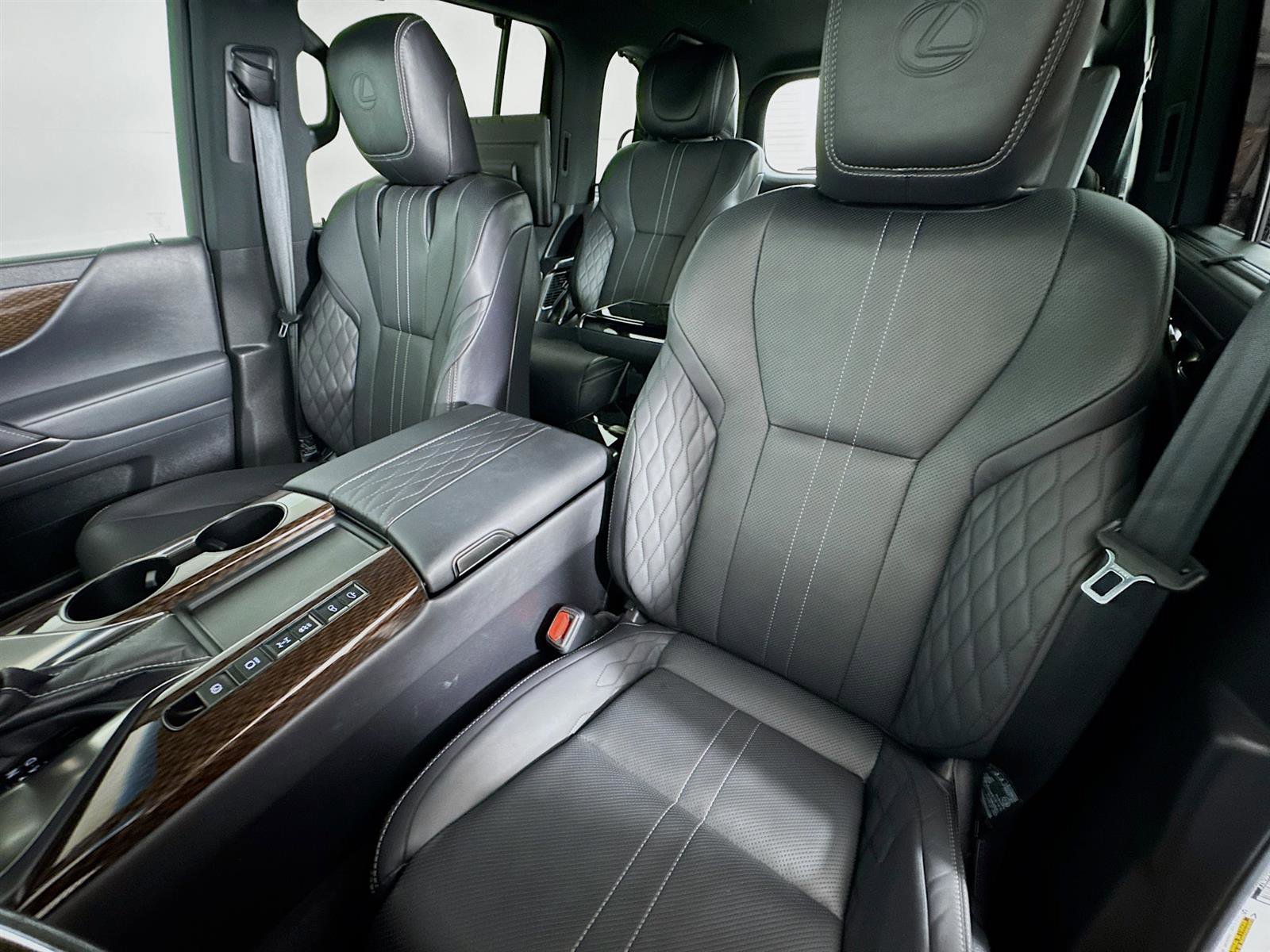 2023 Lexus LX 600 Ultra Luxury photo 10