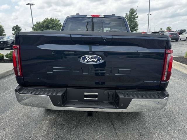 2025 Ford F-150 Lariat photo 4