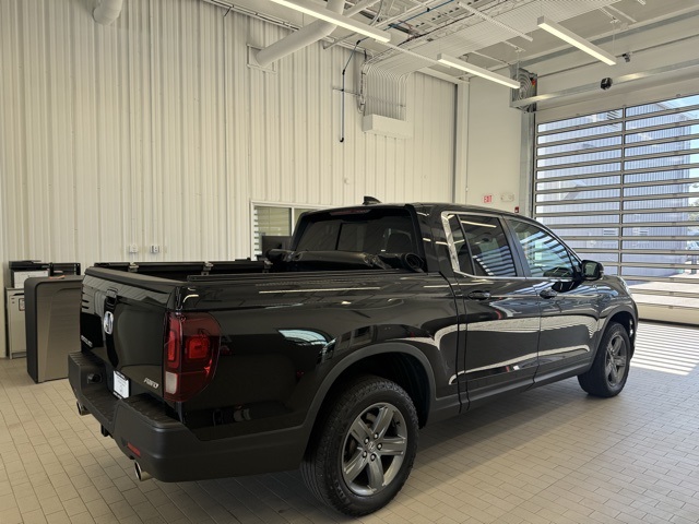 2022 Honda Ridgeline RTL photo 2