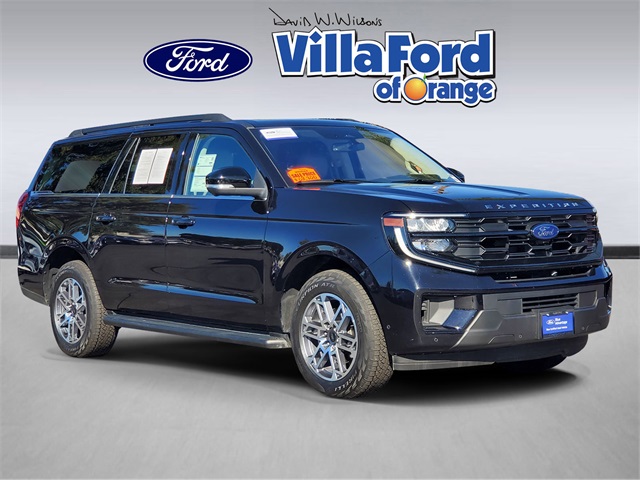 2025 Ford Expedition Active's photo