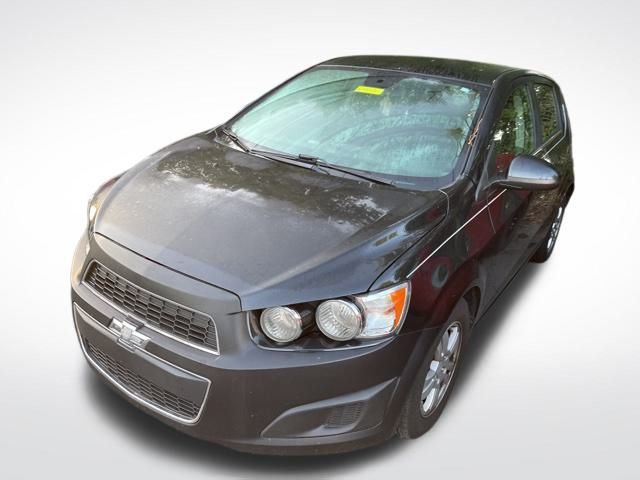 2013 Chevrolet Sonic LT photo 4