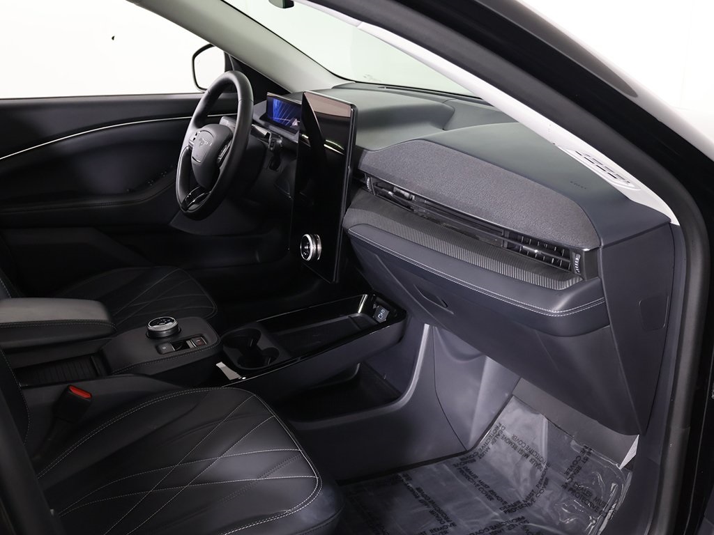 2024 Ford Mustang Mach-E Select photo 17