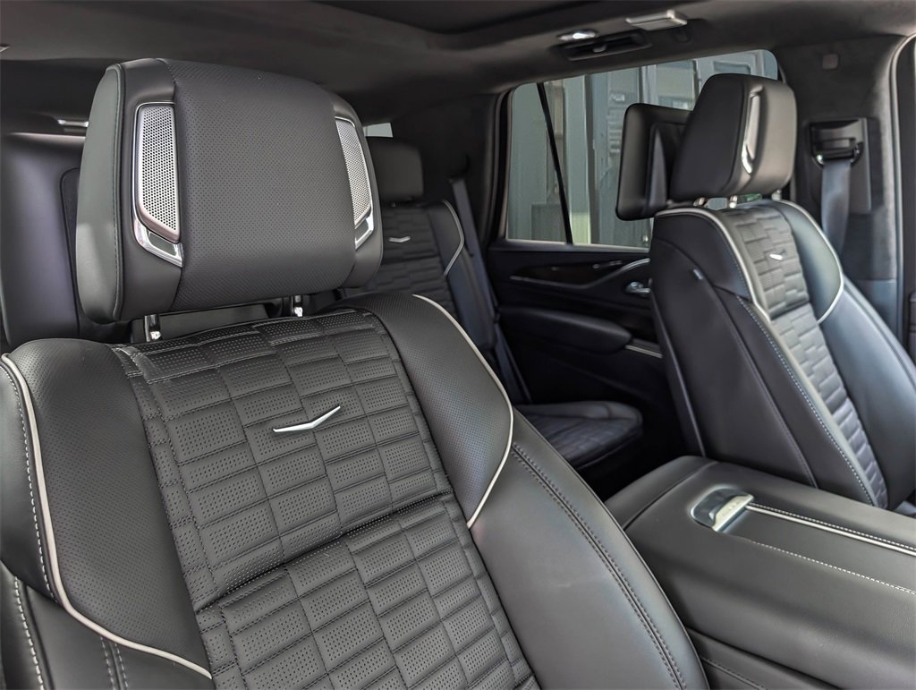 2023 Cadillac Escalade Premium Luxury Platinum photo 26
