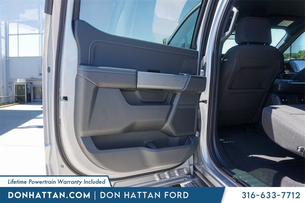 2025 Ford F-150 XLT photo 26