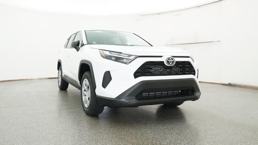 2025 Toyota RAV4 LE photo 31