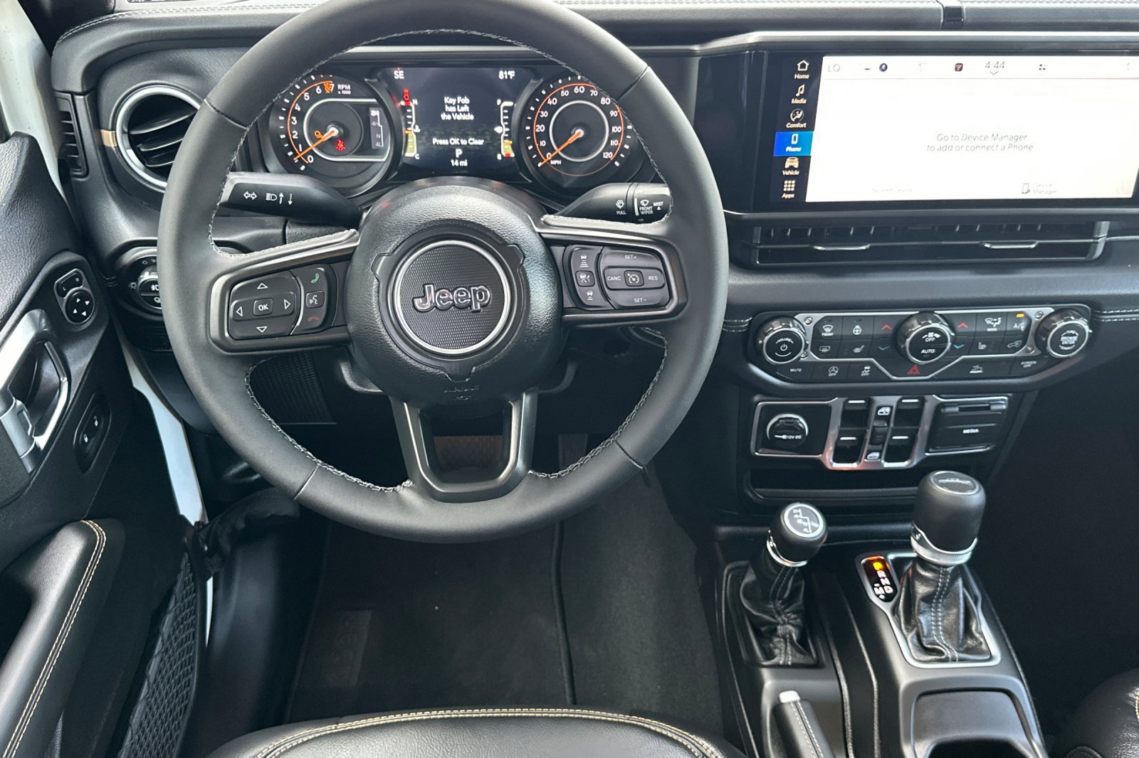 2025 Jeep Gladiator Tradesman photo 14