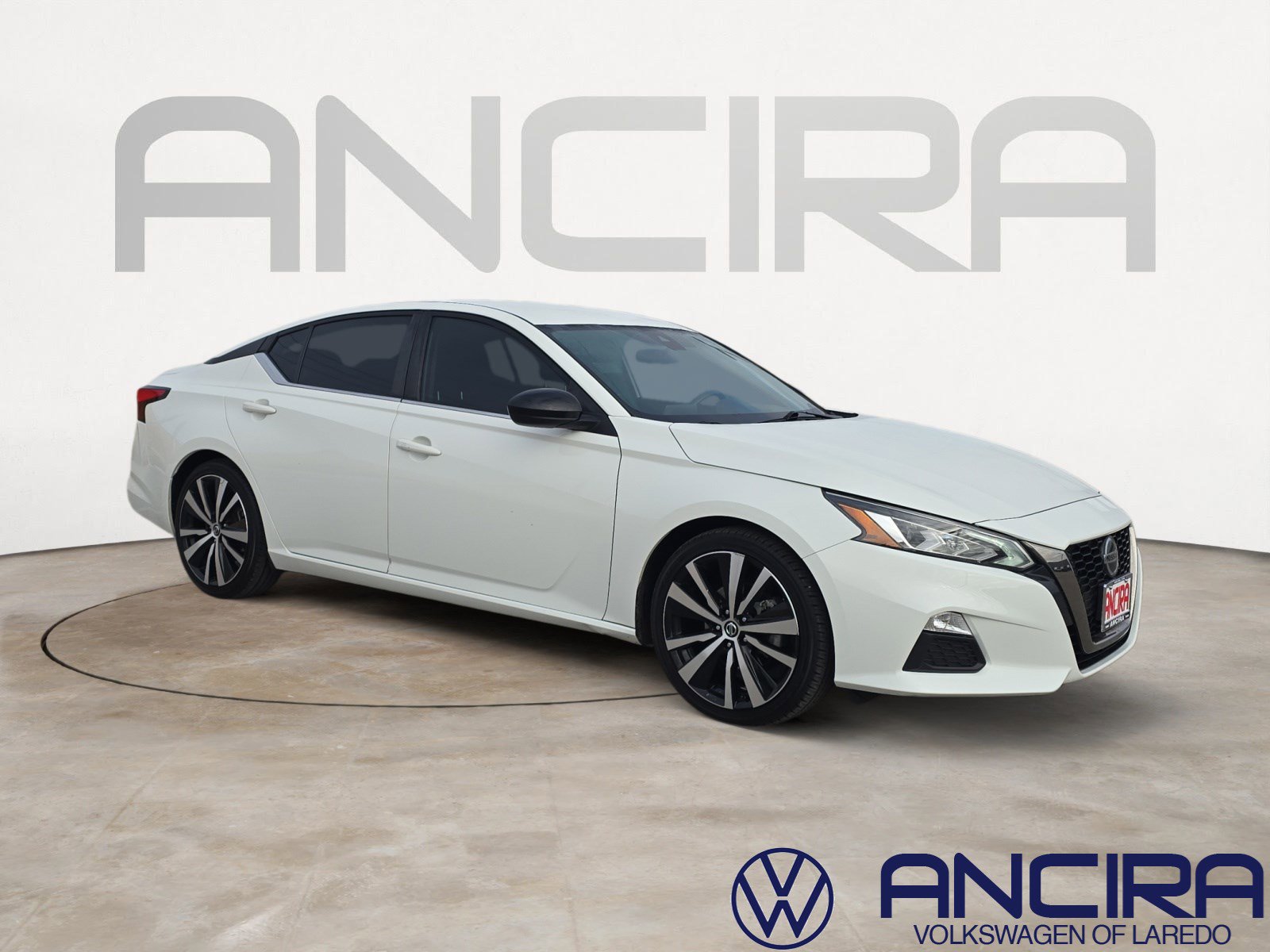 2022 Nissan Altima SR