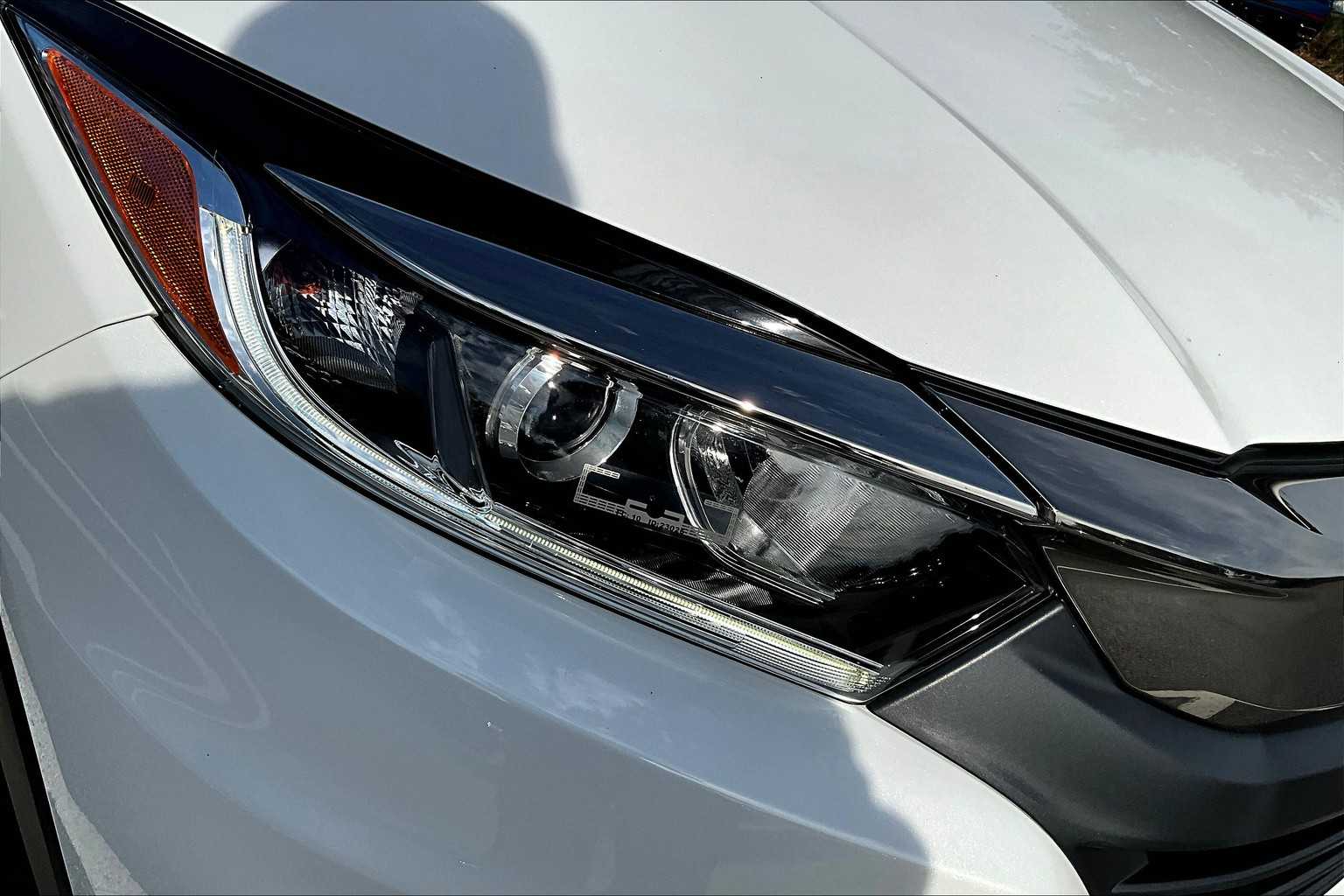 2019 Honda HR-V EX photo 26