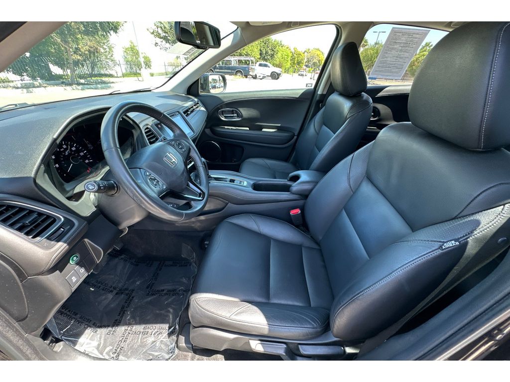 2018 Honda HR-V EX-L photo 8