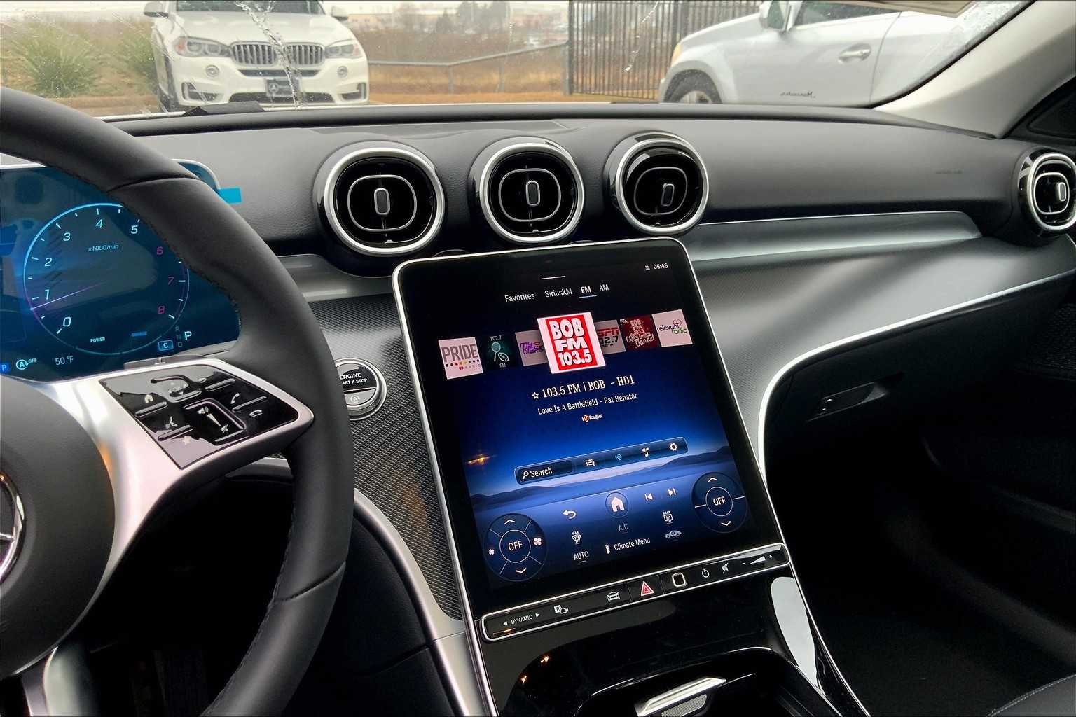2025 Mercedes Benz C 300 photo 8