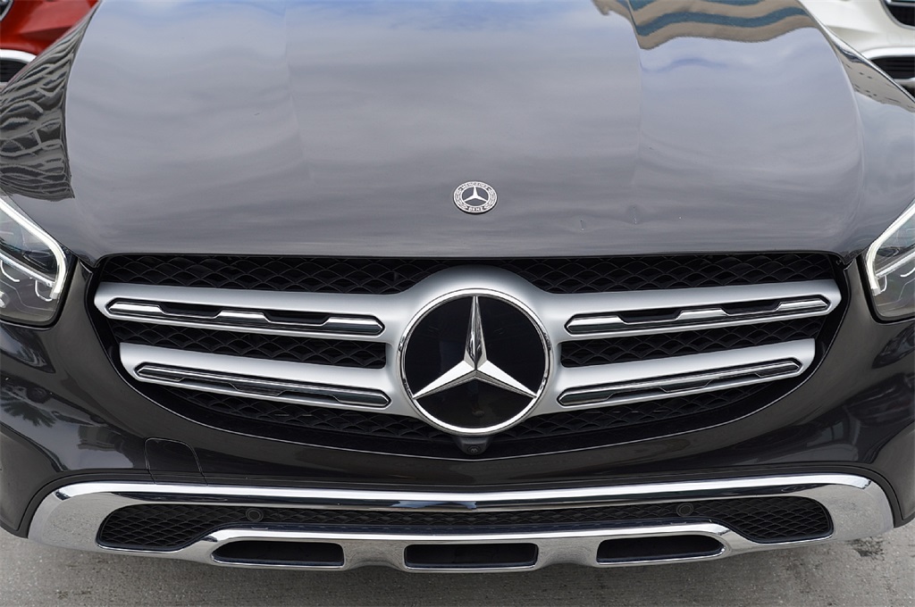 2022 Mercedes Benz GLC 300 photo 7