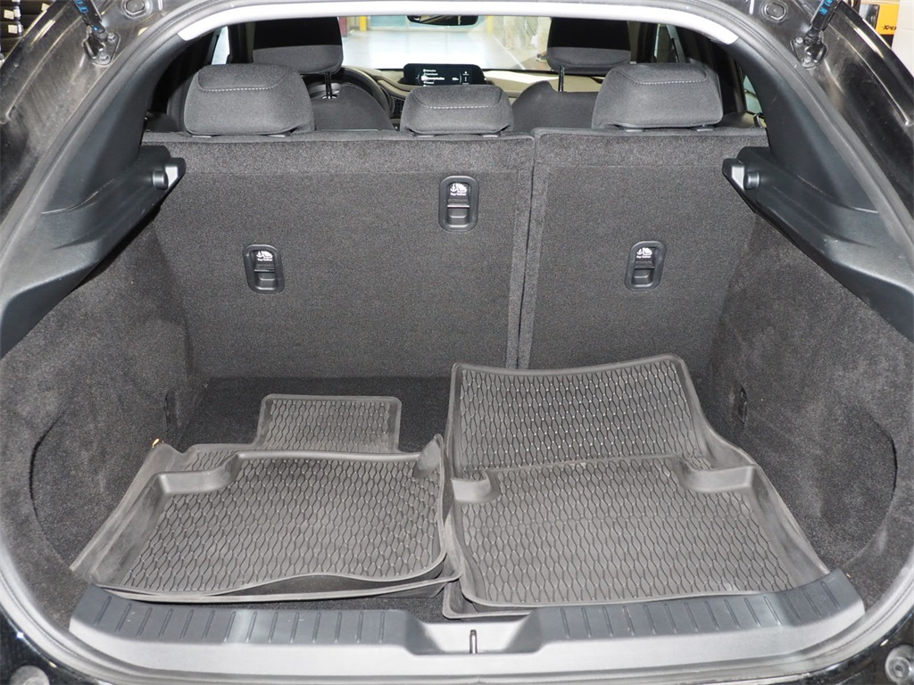 2025 Mazda CX-30 2.5 S photo 9