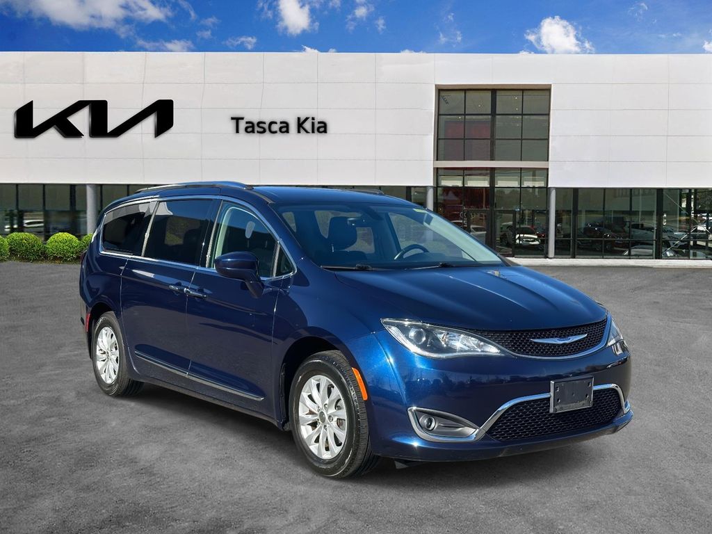 2019 Chrysler Pacifica Touring L