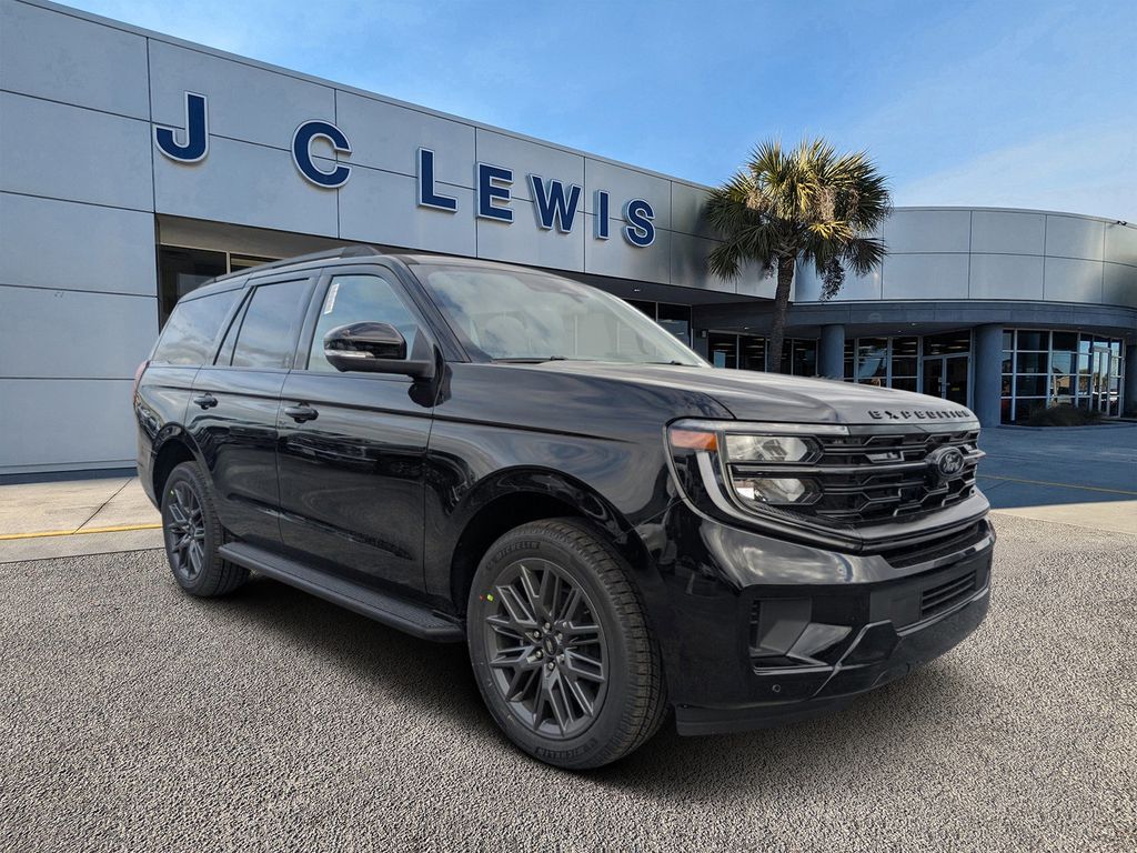 2026 Ford Expedition Platinum's photo