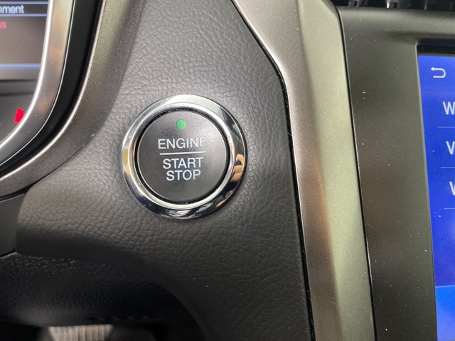 2020 Ford Fusion SE photo 25