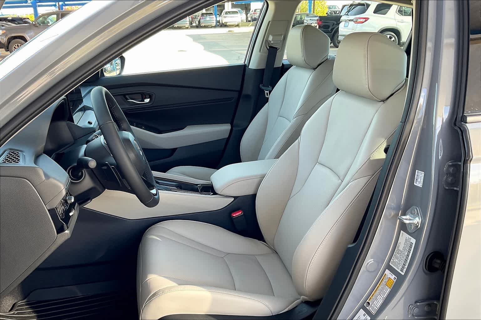 2025 Honda Accord Hybrid EX-L photo 9