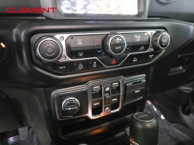 2021 Jeep Gladiator Overland photo 16