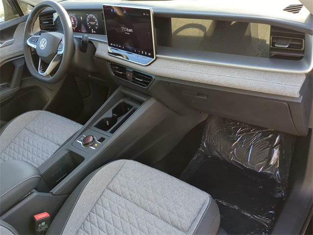 2025 Volkswagen Tiguan S photo 10