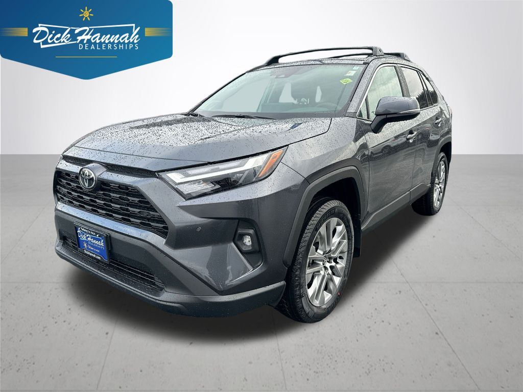 2025 Toyota RAV4 XLE Premium's photo