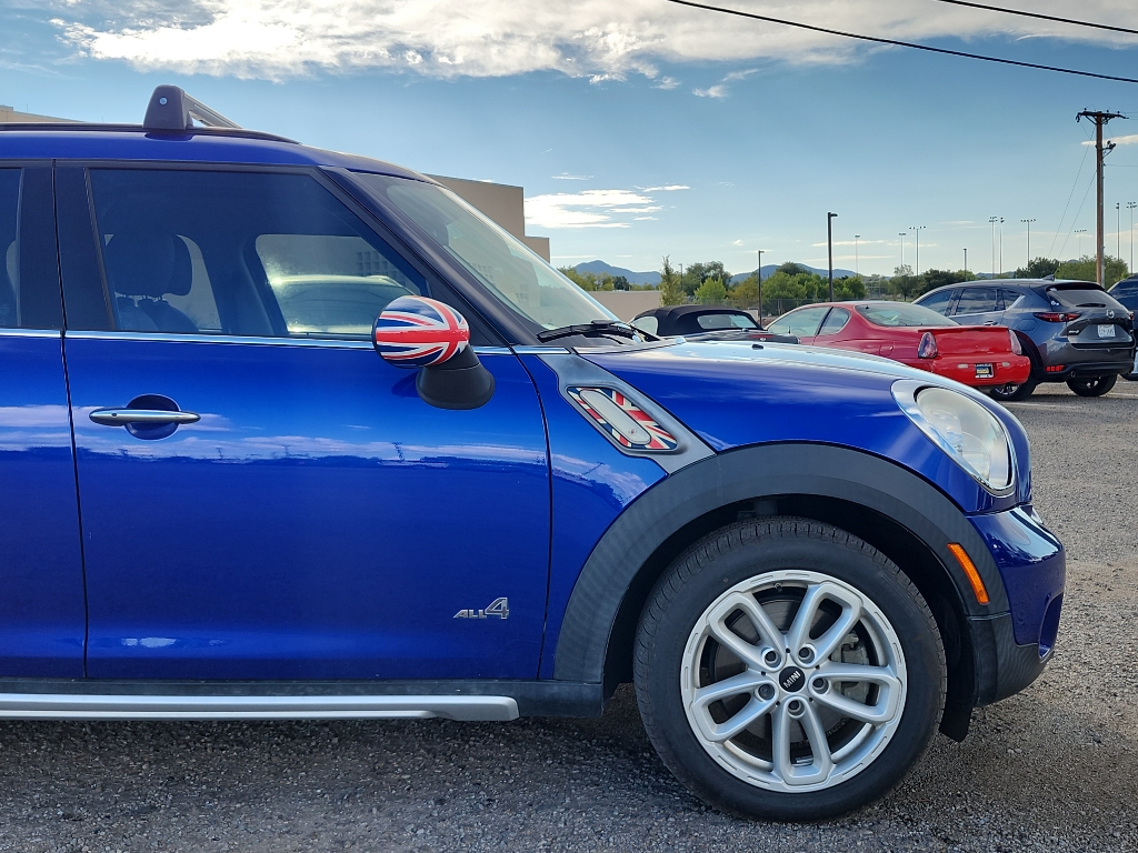 2015 Mini Countryman S ALL4 photo 4