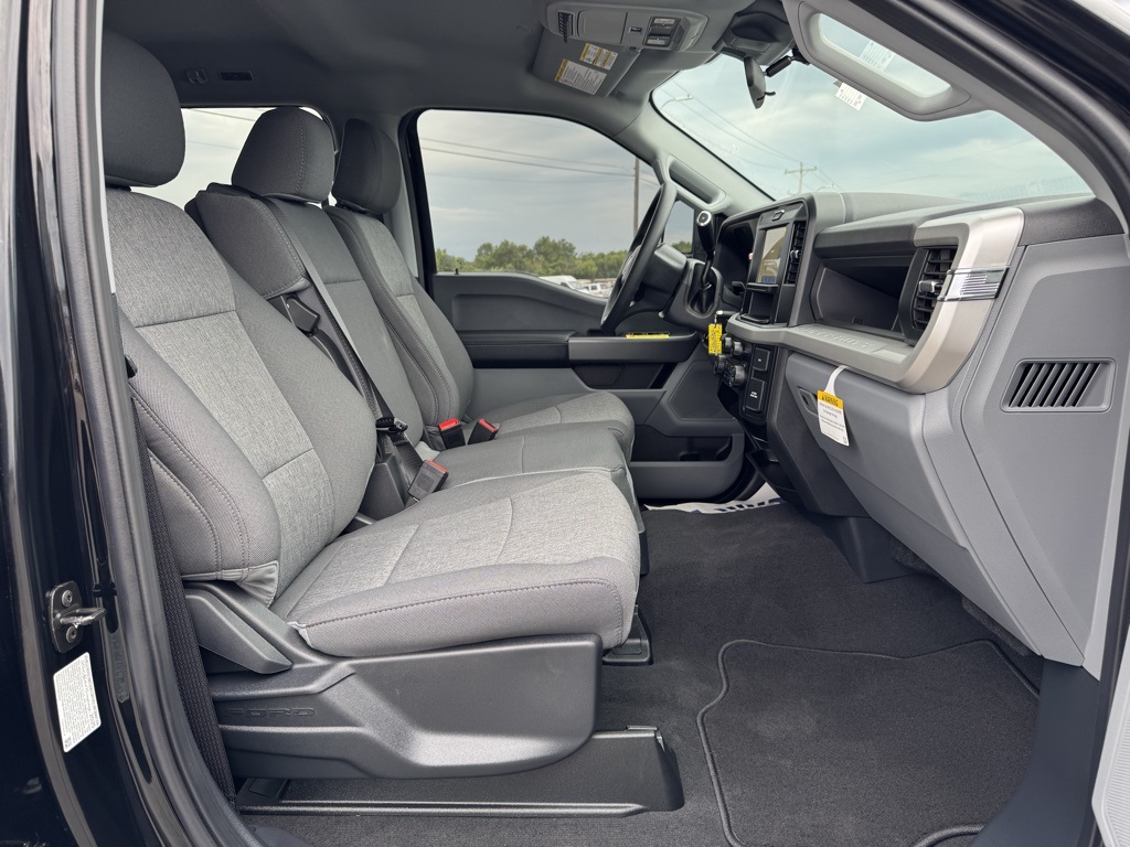 2025 Ford F-250 XL photo 19
