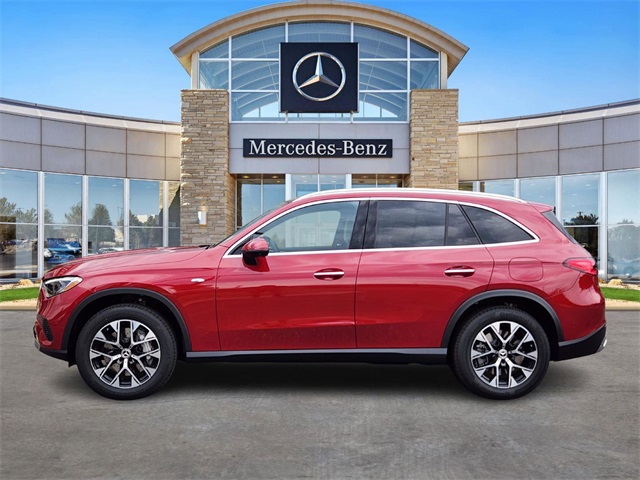 2025 Mercedes Benz GLC 350e 4MATIC photo 2