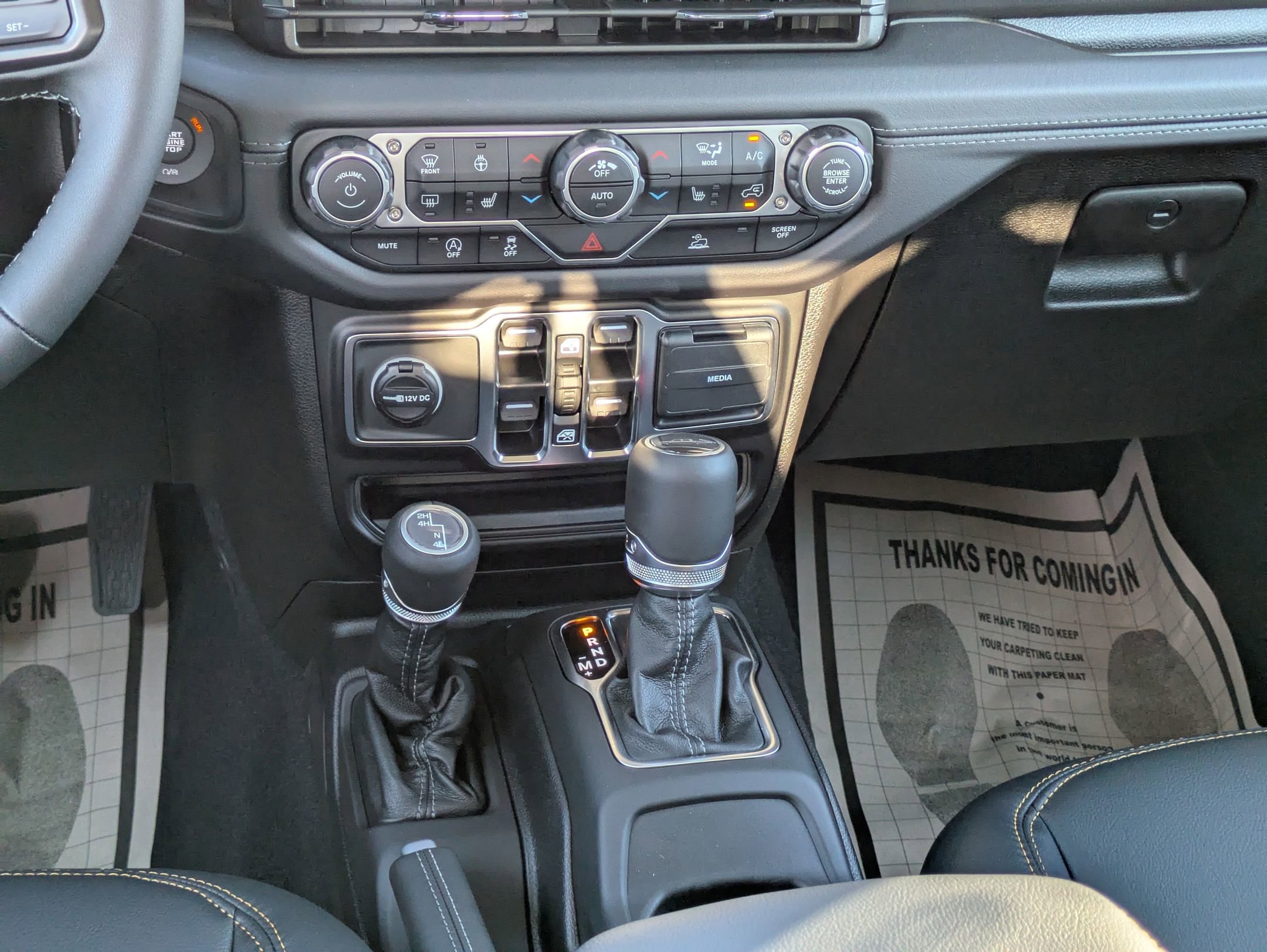 2025 Jeep Gladiator Texas Trail photo 15