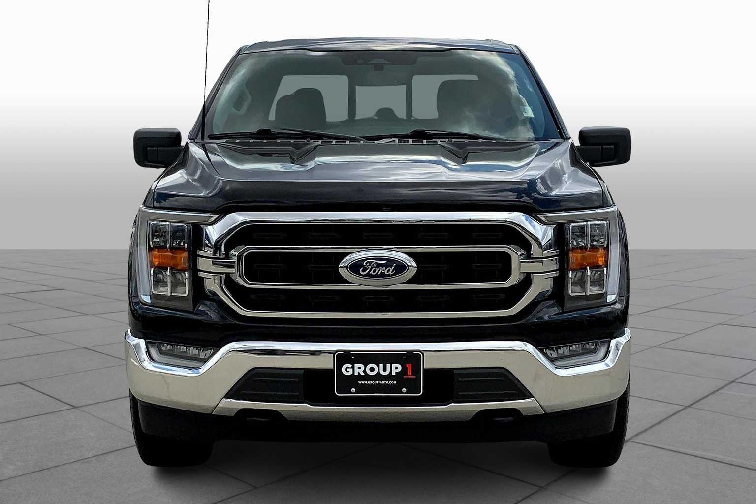 2022 Ford F-150 XLT photo 3