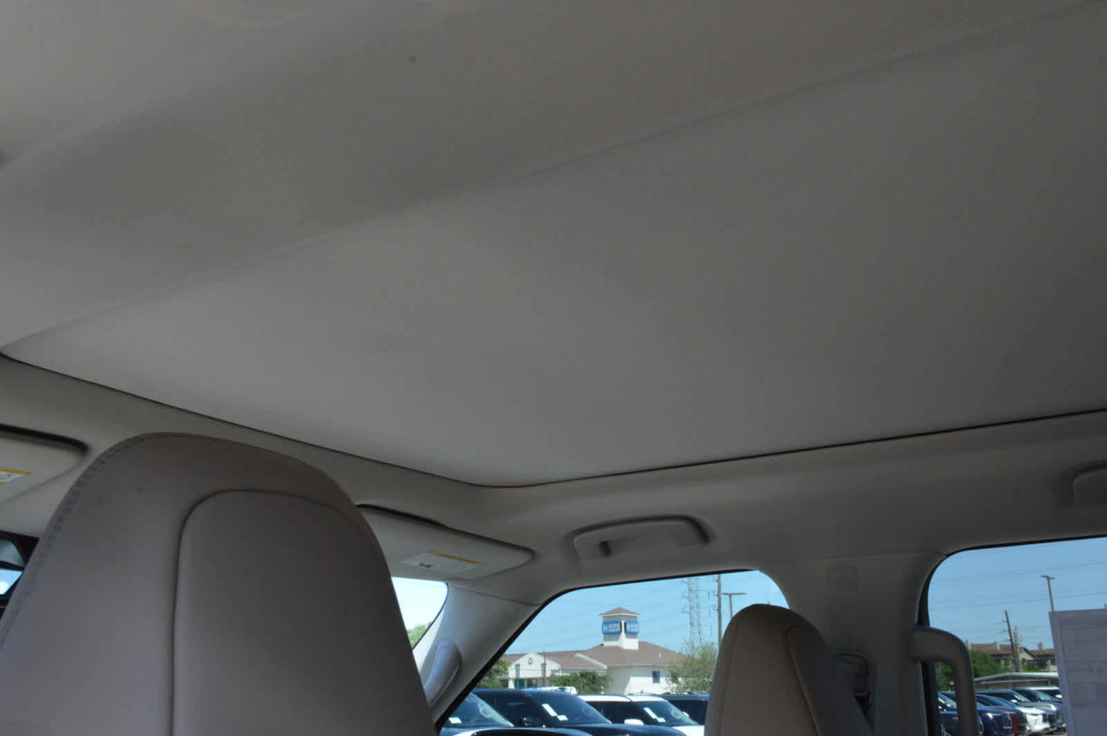 2025 Infiniti QX80 Pure photo 18