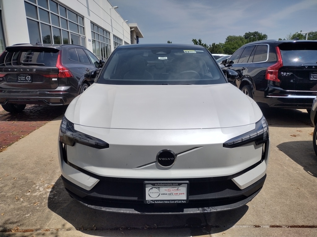 2025 VOLVO EX30 - Image 3