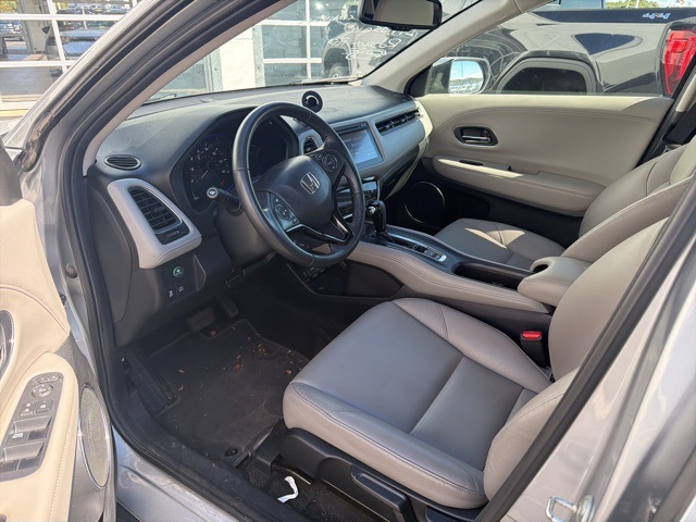 2017 Honda HR-V EX-L photo 4