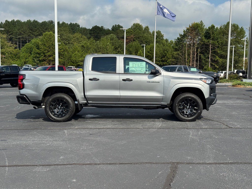 2026 Chevrolet Colorado Work Truck photo 2
