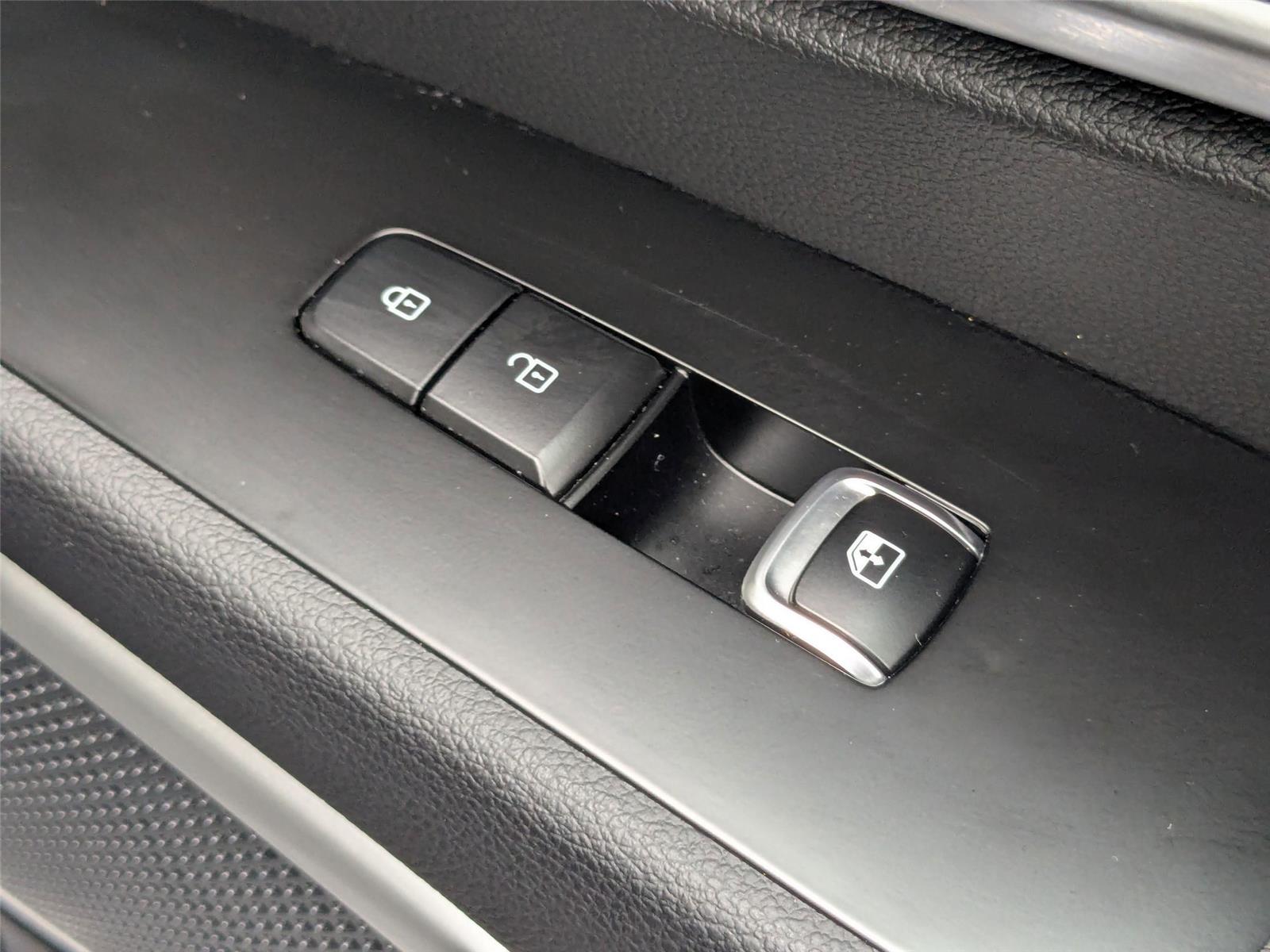 2022 Kia Telluride EX photo 36