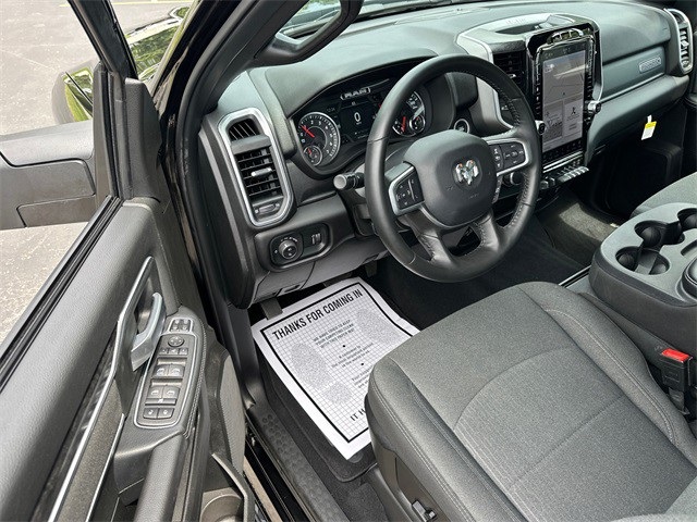 2024 Ram 2500 Big Horn photo 23