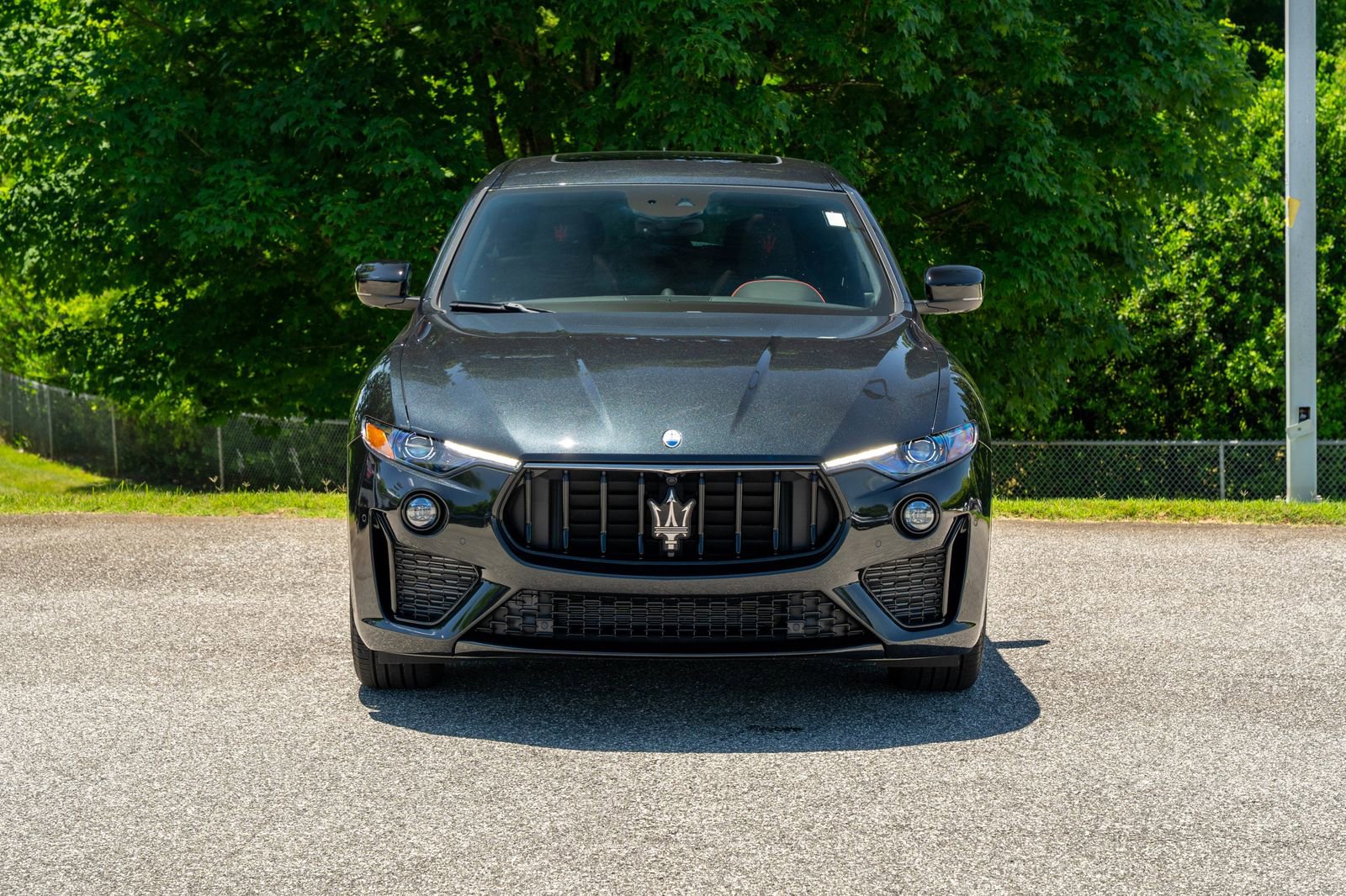 2024 Maserati Levante Modena photo 4