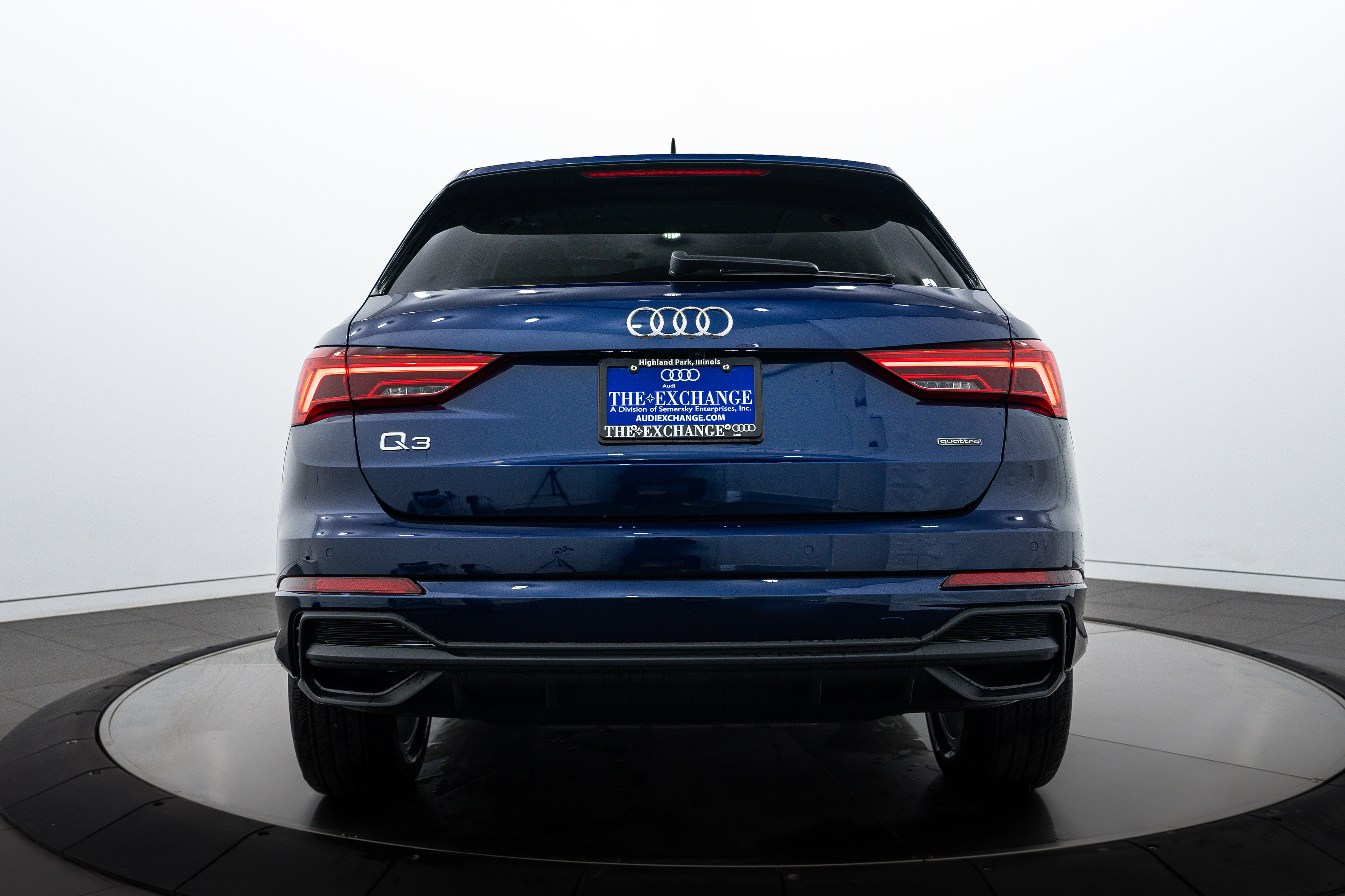 2025 Audi Q3 S line Premium Plus photo 16