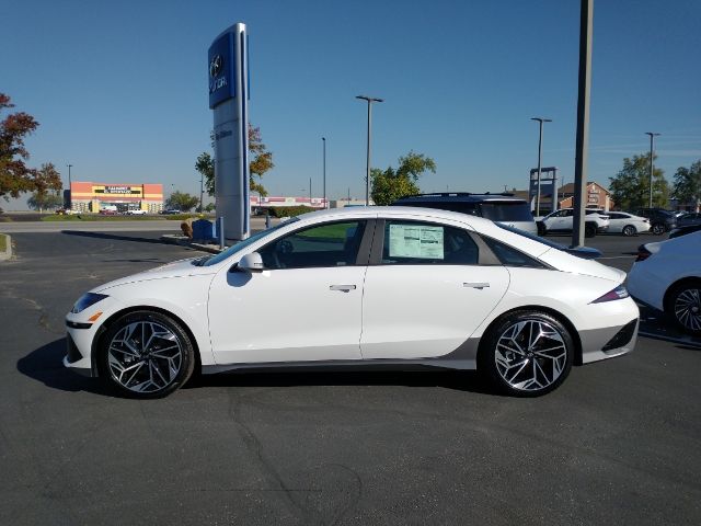 2025 Hyundai Ioniq 6 SEL photo 4