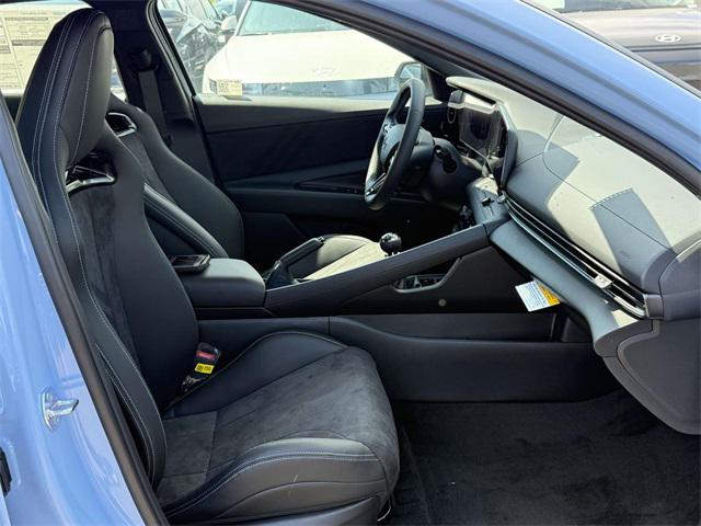 2025 Hyundai Elantra N Base photo 14