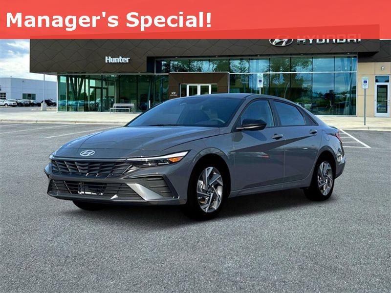 2025 Hyundai Elantra Blue's photo