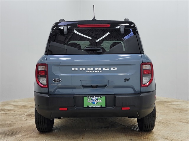 2024 Ford Bronco Sport Outer Banks photo 3