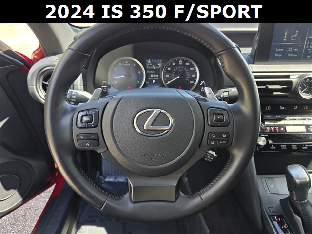 2024 Lexus IS 350 F SPORT photo 26