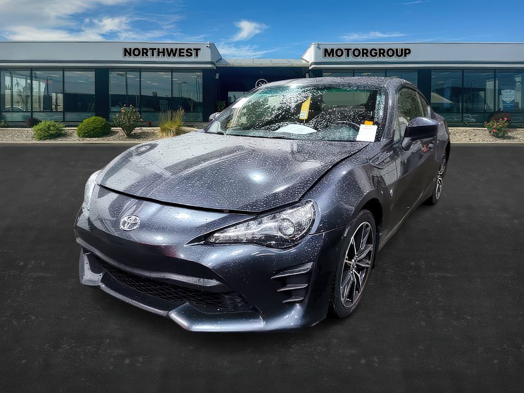 2017 Toyota GR86 Base photo 2