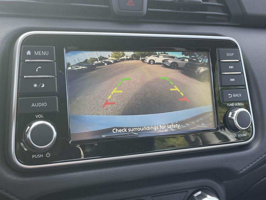 2025 Nissan Versa S photo 20