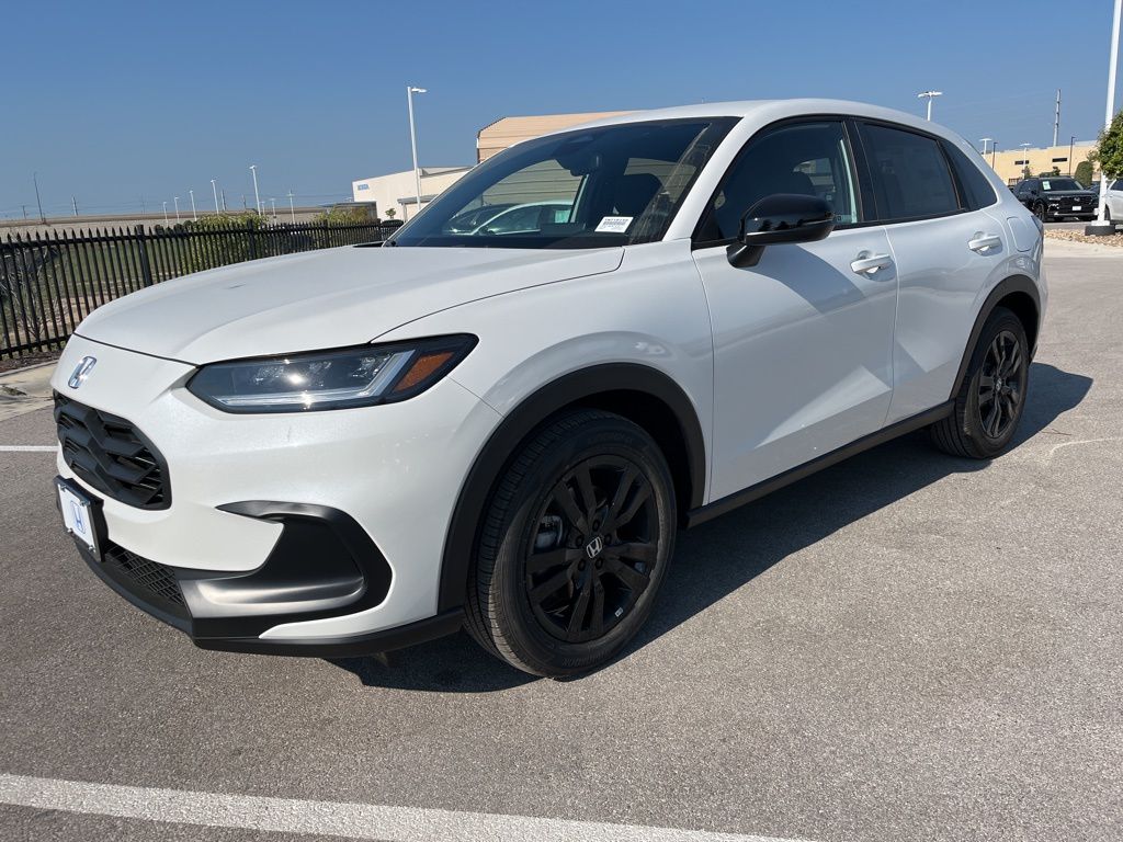 2026 Honda HR-V Sport's photo