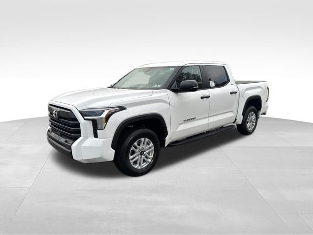 2026 Toyota Tundra SR5's photo